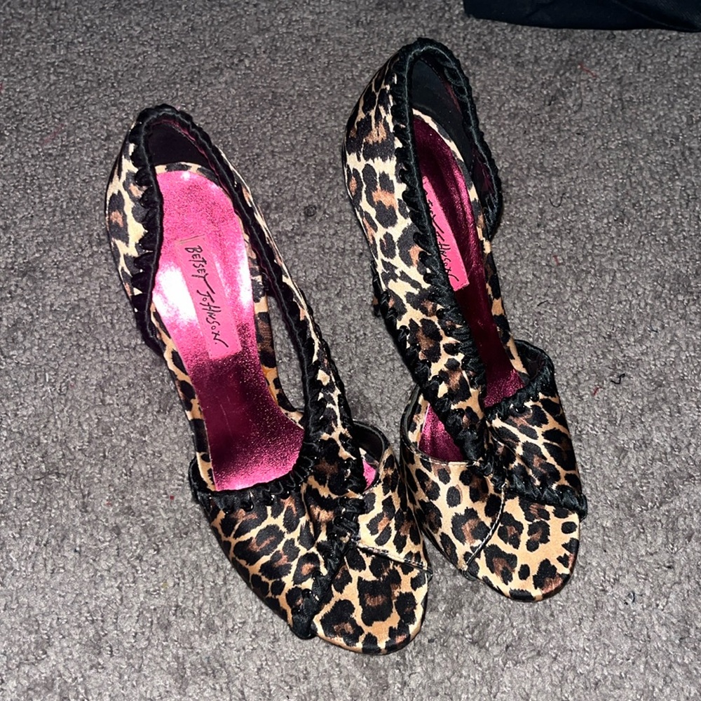 Betsey Johnson leopard heels
